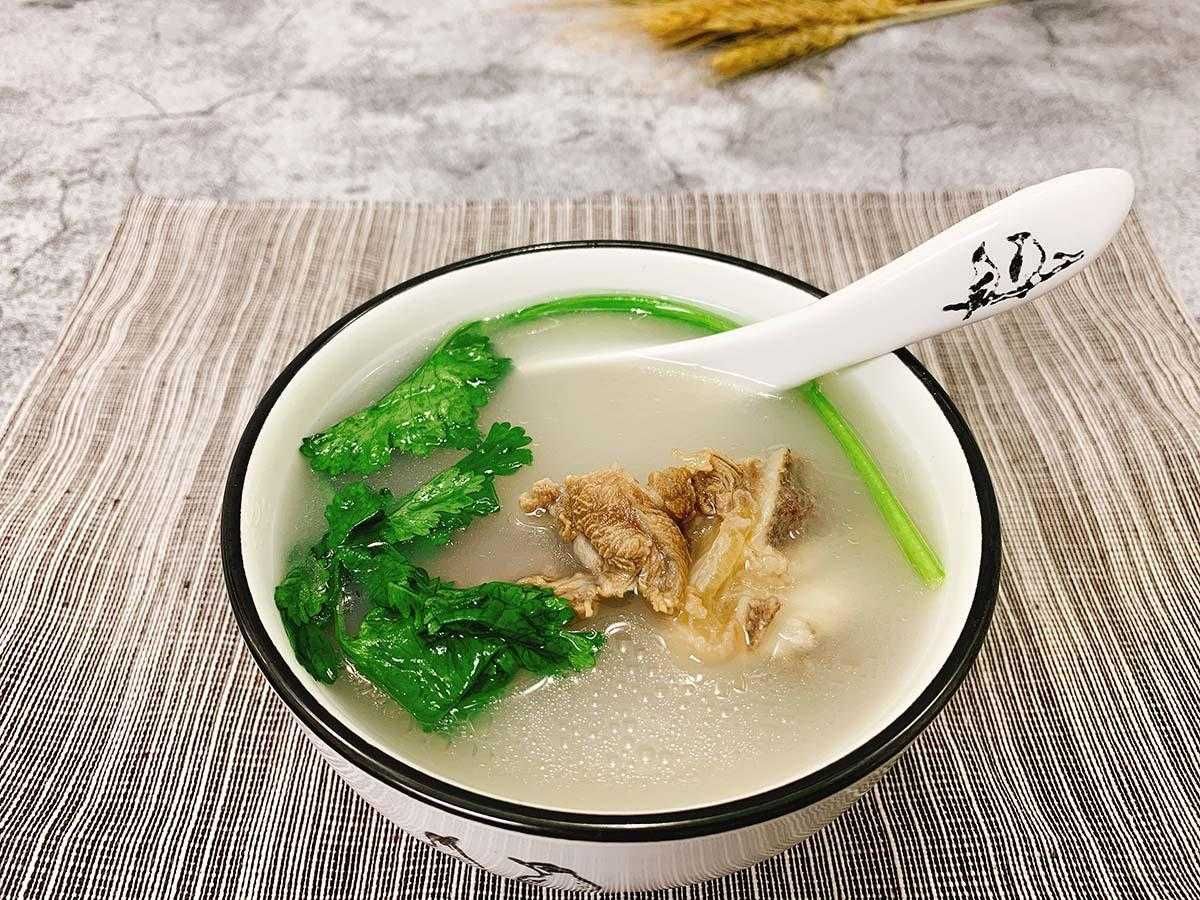 清汤的做法：简单清爽，为你揭秘清汤制作的诀窍！