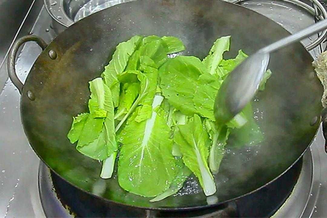 小白菜的多样做法大全！（小白菜的佐料变化、入菜的最佳时间选择）