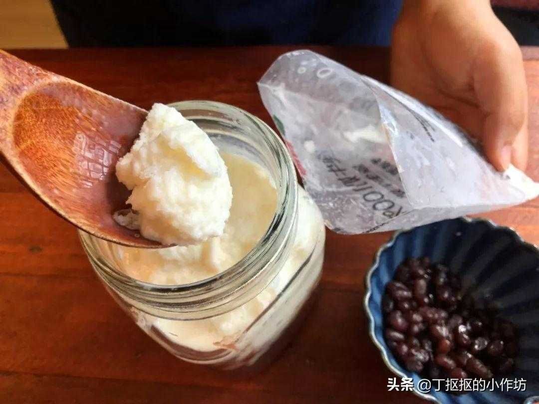 好吃的红豆沙冰怎么做？不用出门也能享受冰凉甜品的美味！