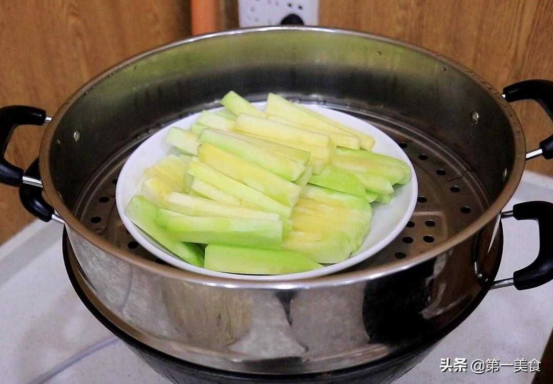 家常烧茄子多种做法大全，香气四溢诱人食欲