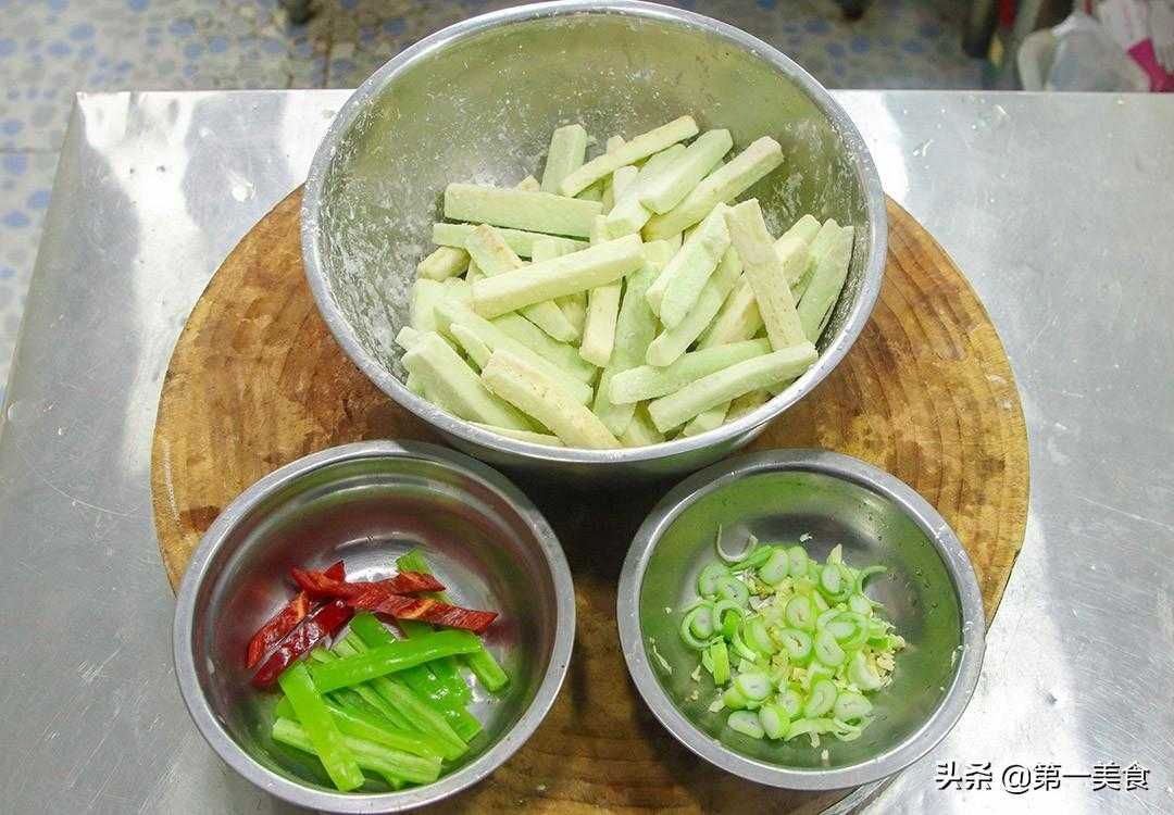 家常烧茄子多种做法大全，香气四溢诱人食欲