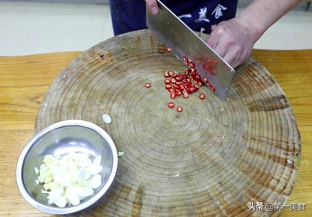 家常烧茄子多种做法大全，香气四溢诱人食欲