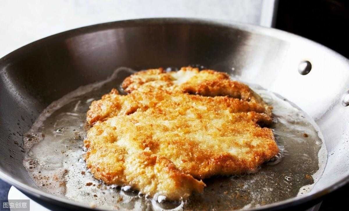 炸肉的做法：揭秘炸出外酥里嫩的炸肉制作秘诀，让你吃出不一样的美味！