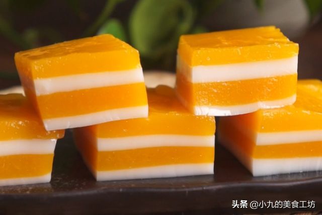 果冻的做法：果冻的制作步骤和食材选择，新手也能轻松掌握的果冻自制方法！