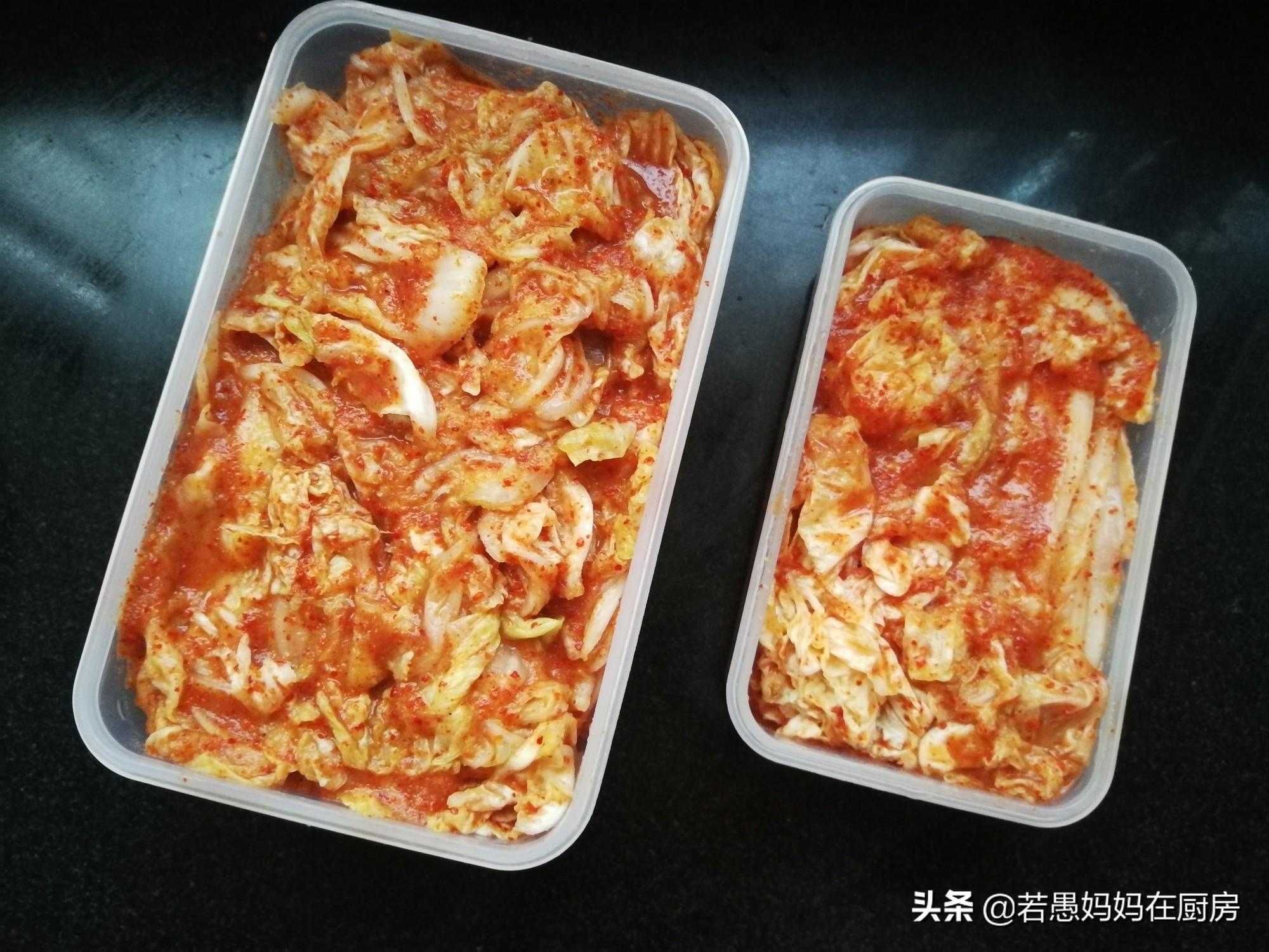 韩国辣白菜的做法：手抓饼的制作方法，教你如何制作出口感酥脆，外焦里嫩的韩式炸食。