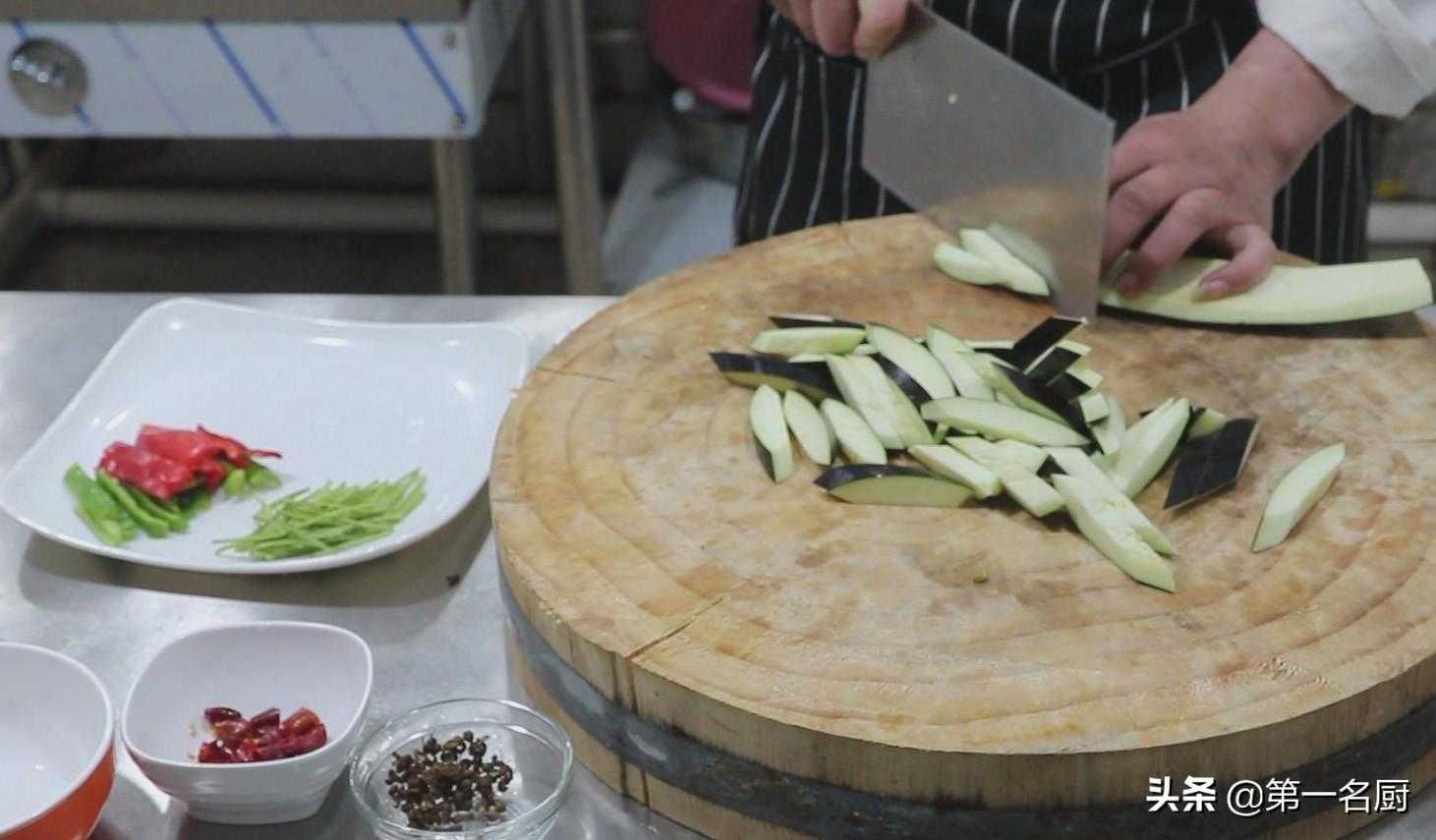 风味茄子的做法：多种风味茄子制作方法，口感丰富，营养美味，满足不同口味需求。