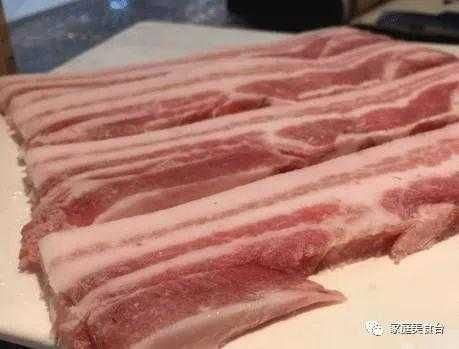 腊肉的做法：腊肉的制作方法和腌制技巧，口感香醇，诱人风味。