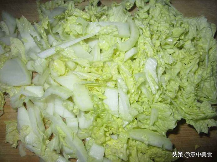 白菜豆腐汤的做法，简单易学美味可口，暖胃又养胃