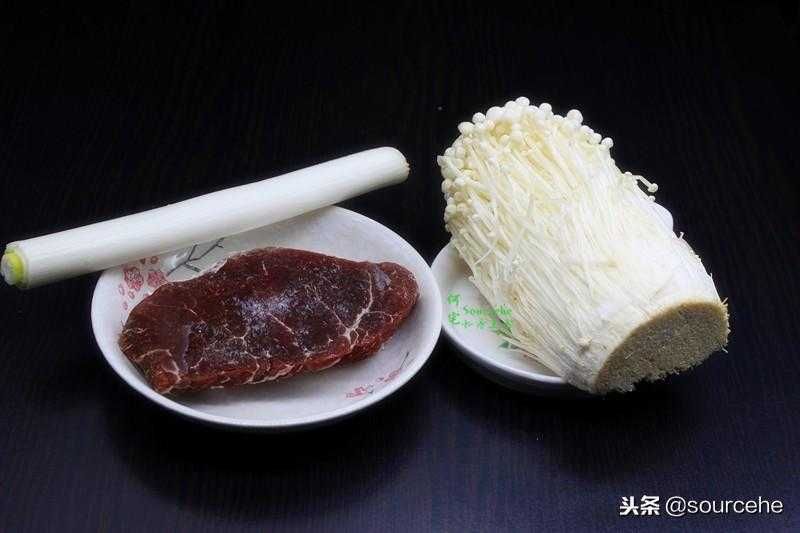 牛肉汤怎么做：口感鲜美，营养丰富！用心做出的牛肉汤，让家人赞不绝口