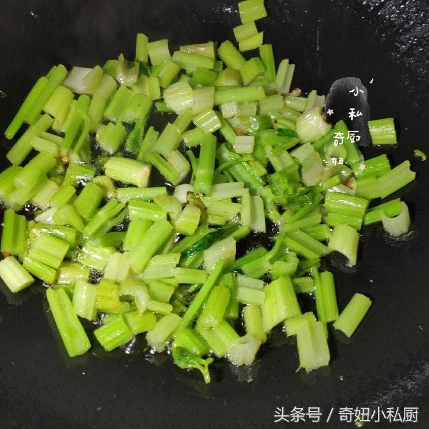 干鱿鱼的做法大全：口感嚼劲十足！咸香美味，好吃到停不下来