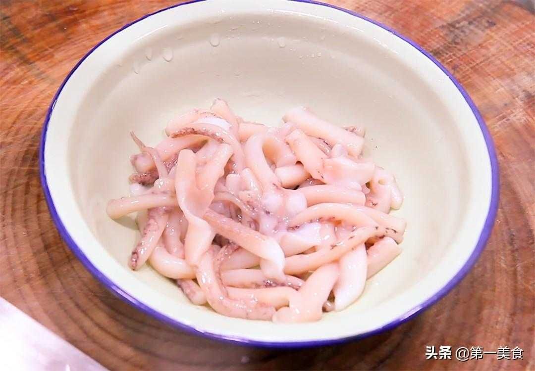 鱿鱼丝的做法：口感Q弹，味道鲜美！教你轻松制作美味鱿鱼丝