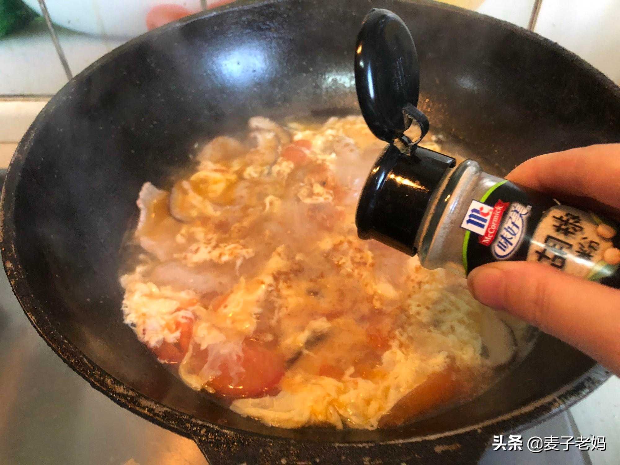 【肉片汤】温暖滋补，肉片汤的烹饪步骤和口感调配详解！