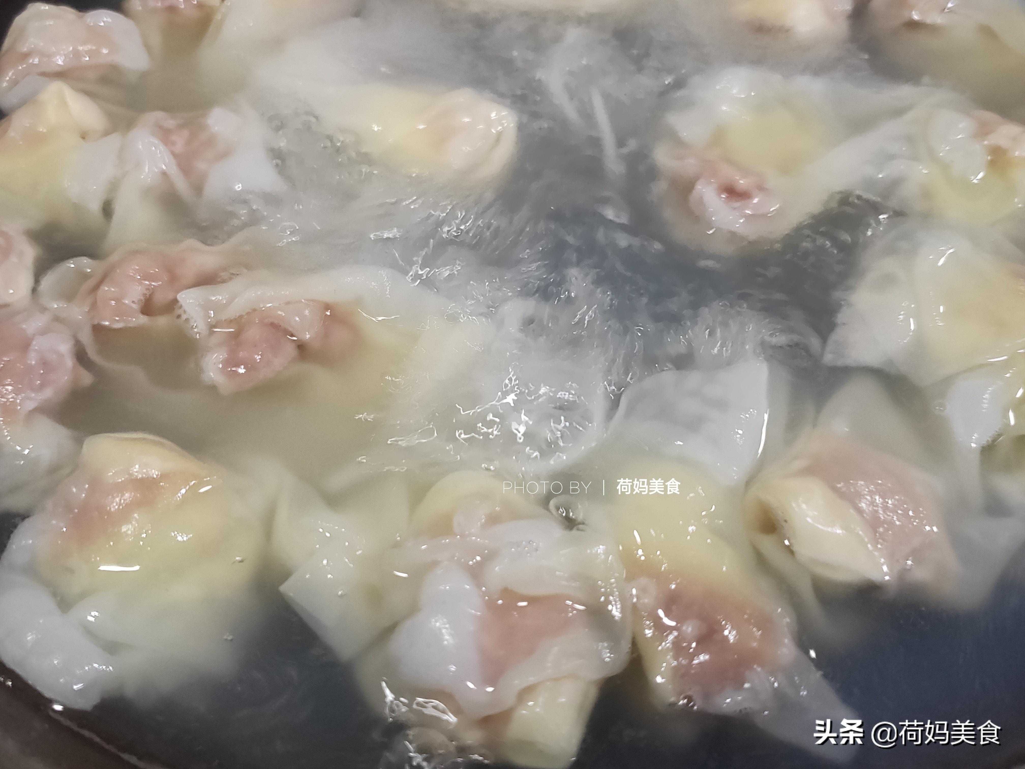 牛肉馄饨馅的做法：制作鲜香多汁的牛肉馄饨馅，开启满满肉香的美味旅程！