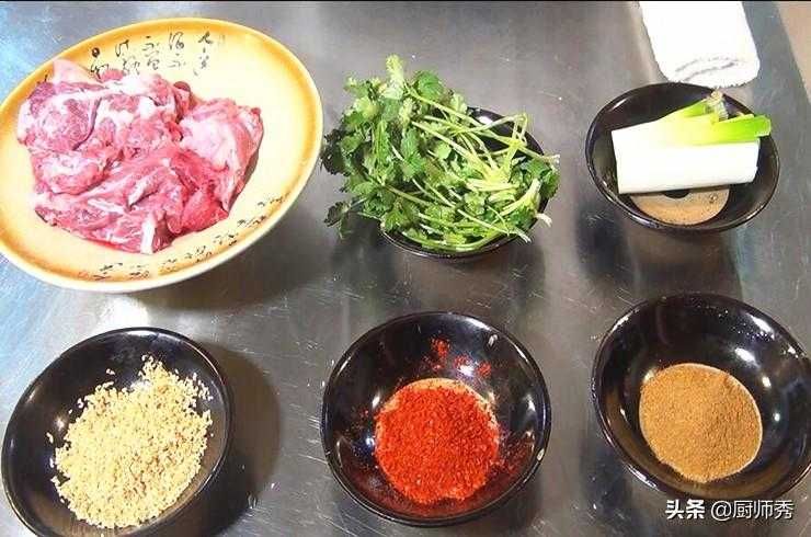 羊肉这样做，肉质细嫩，香飘四溢，掌握这个关键，比饭店做的好吃