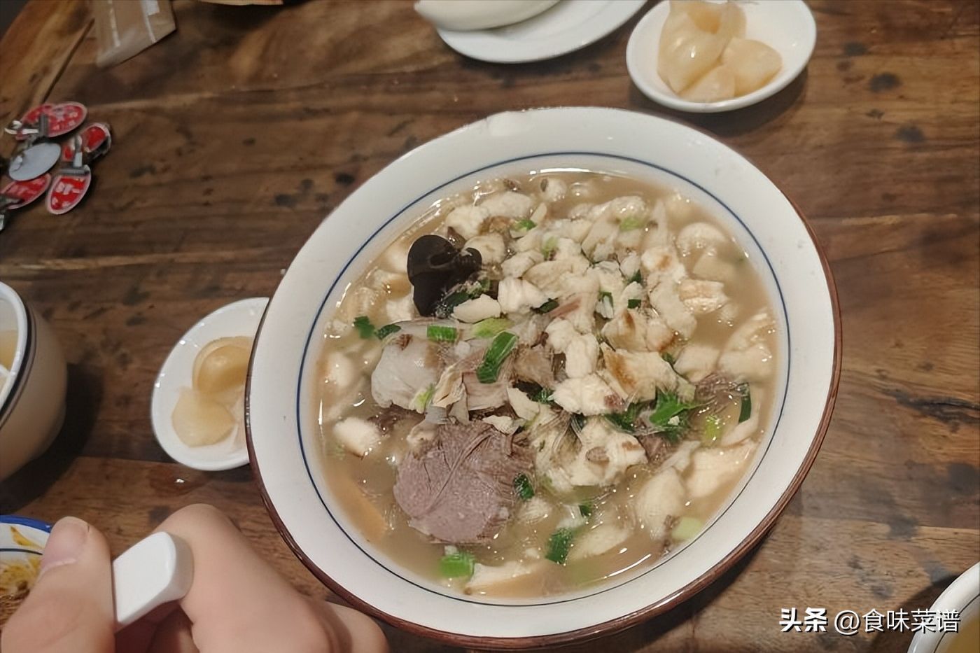 牛羊肉泡馍