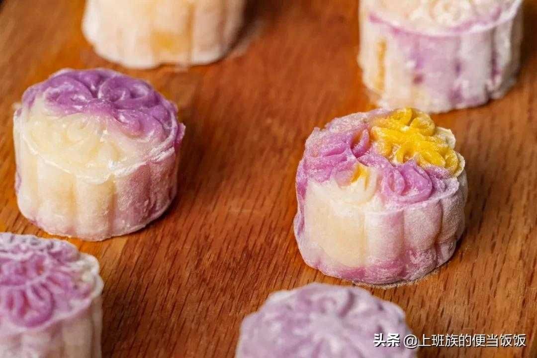 冰皮奶黄月饼