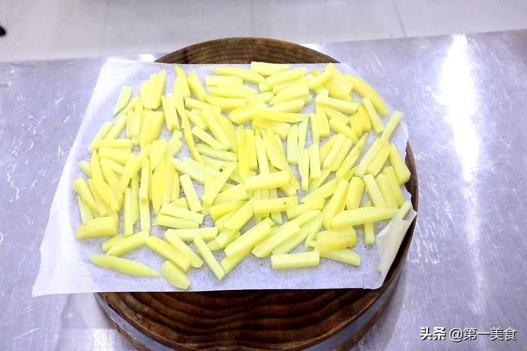 炸薯条不用冷冻的做法