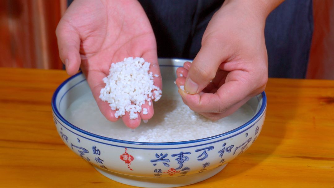 年夜饭红糖糯米饭，怎么做香甜软糯不夹生？教你正确做法，收藏了